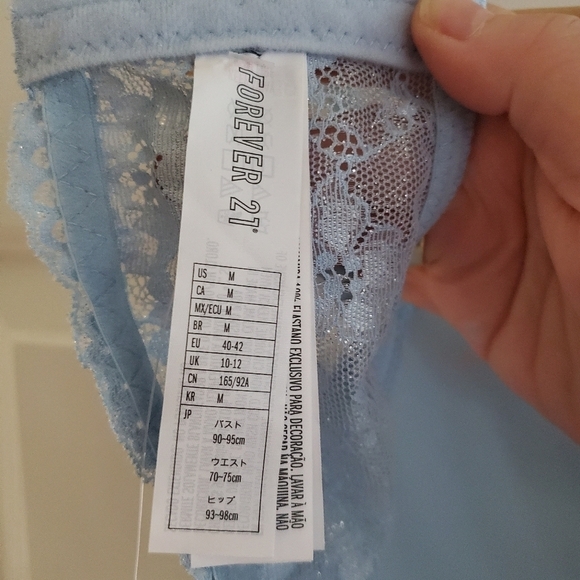 NWT Forever 21 Floral Shimmer Lace Underwire Bra light blue sz M - Picture 4 of 7